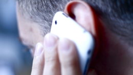Telefon