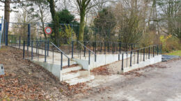 Zugang Friedhof Lindenheide