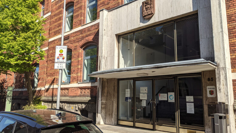 Elternhaltestelle Mettmann Rathaus