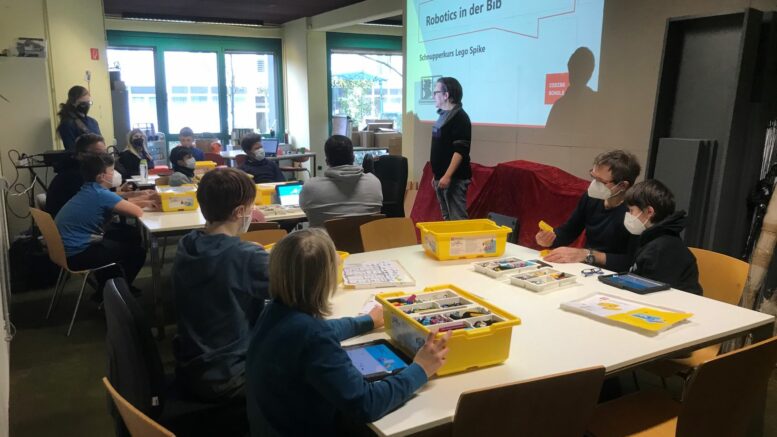 Robotic-Kurs in der Stadtbibliothek