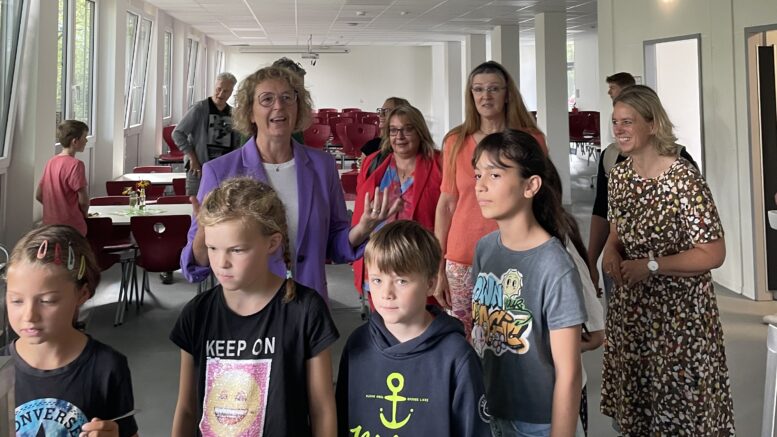 Eröffnung der neuen Mensa an der Grundschule Herrenhauser Straße