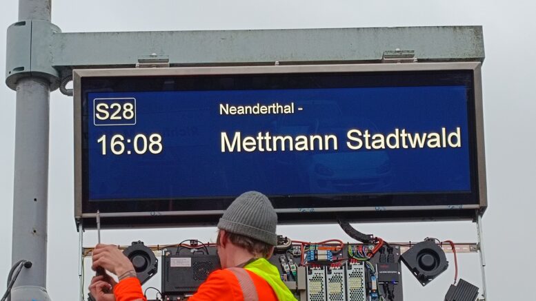 Neue Anzeiger bei der Regiobahn