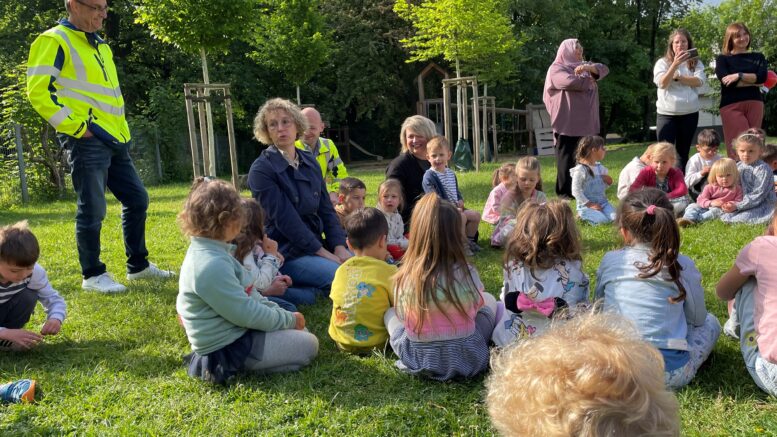 Bürgermeisterin Sandra Pietschmann besucht die AWO-Kita Düsseldorfer Straße