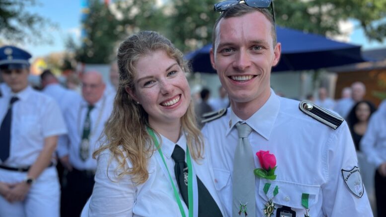 Schützenkönigin Sarah Alberty mit ihrem Ehe- und Prinzgemahl Florian Alberty