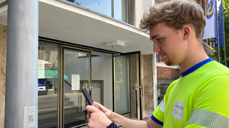 Straßenlaternen bekommen einen QR-Code