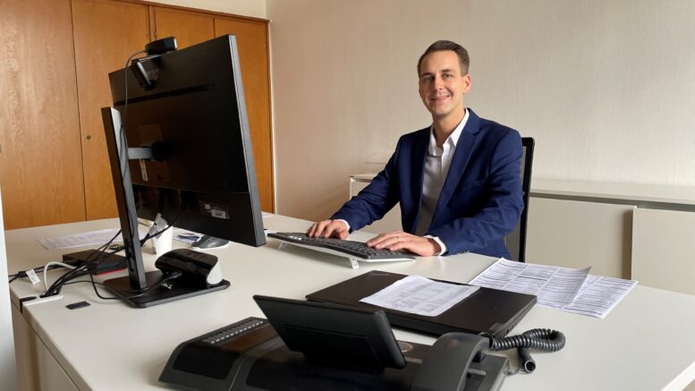 André Bärs erster Arbeitstag im Rathaus