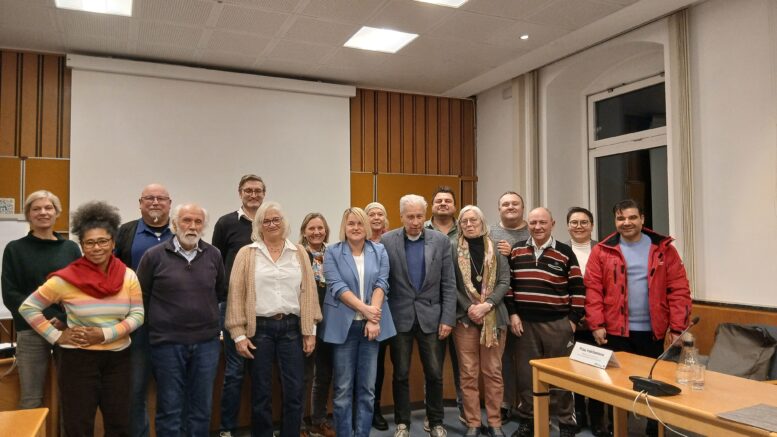 Die Mitglieder des Ausschusses für Chancengleichheit und Integration