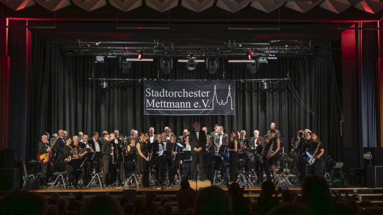 Das Stadtorchester in der HHG-Aula