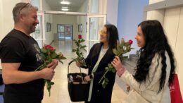 Rite Rosen für die Kolleginnen zum Weltfrauentag