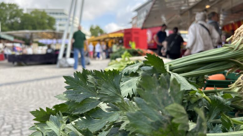 Stand auf dem Wochenmarkt